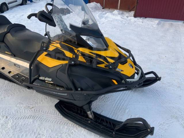 BRP Ski-Doo Skandic SWT. ,  ,   