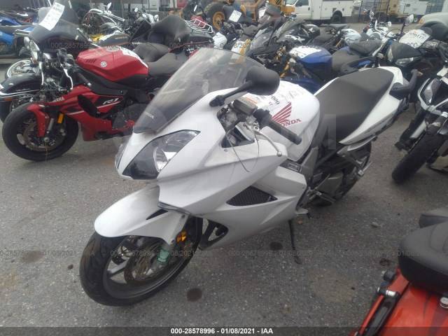 Honda VFR 800A. 800. ., , ,   