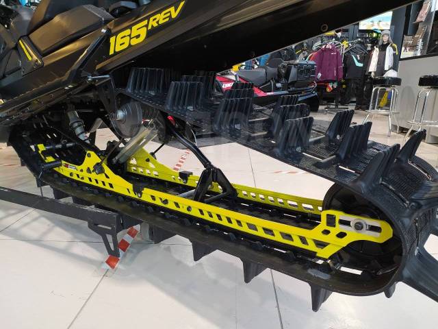 BRP Ski-Doo Summit X. ,  ,   