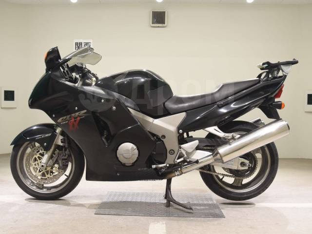 Honda CBR 1100XX. 1 100. ., , ,  .     