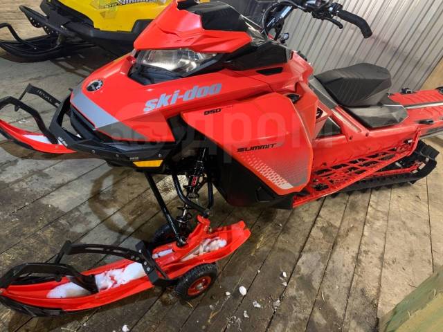 BRP Ski-Doo Summit X. ,  ,   