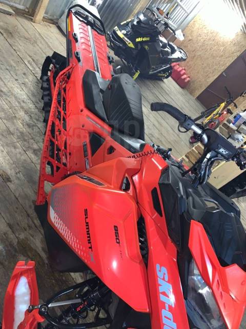 BRP Ski-Doo Summit X. ,  ,   