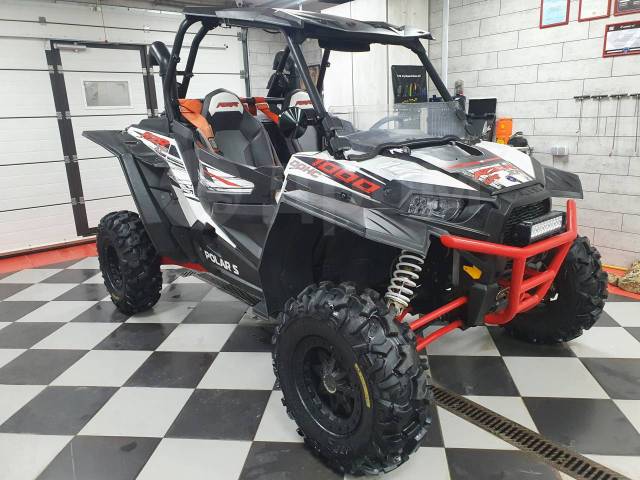 Polaris RZR XP 1000. ,  \,   