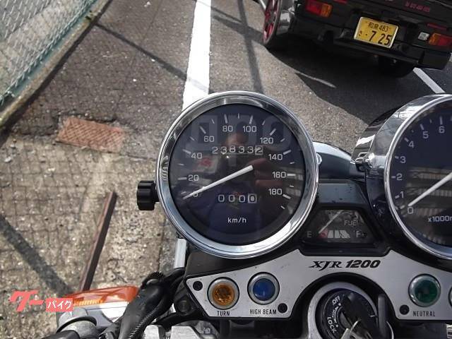 Yamaha XJR 1200. 1 200. ., , ,  .     