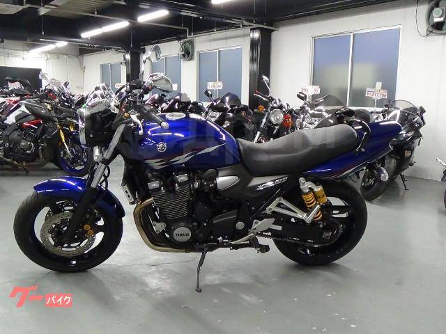 Yamaha XJR 1300. 1 300. ., , ,  .     