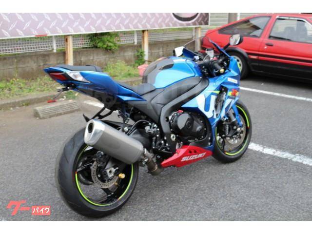 Suzuki GSX-R 1000. 1 000. ., , ,  .     