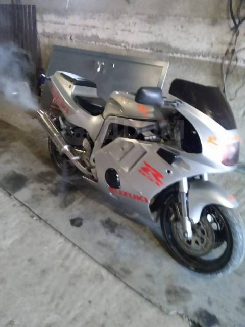 Suzuki GSX-R 400. 400. ., , ,   