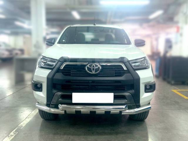 Toyota hilux black onyx