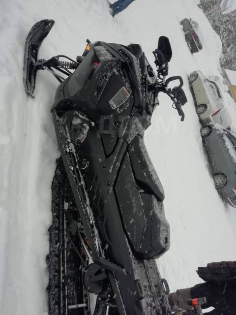 BRP Ski-Doo Summit. ,  ,   