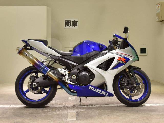 Suzuki GSX-R 1000. 1 000. ., , ,  .     