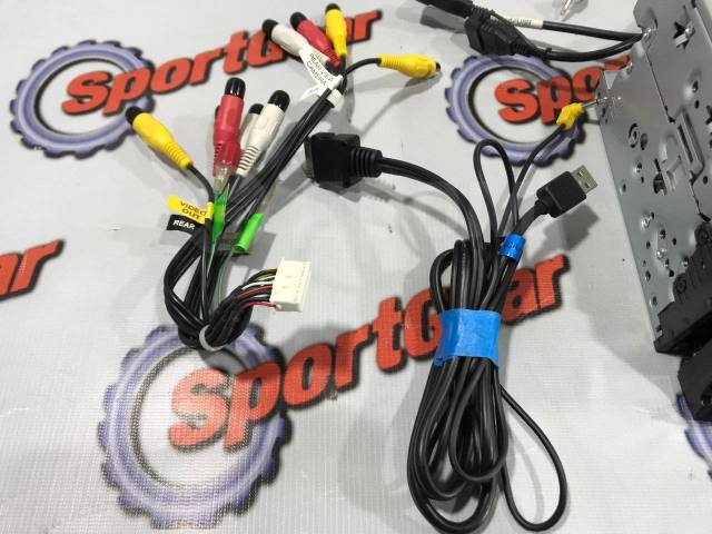 Процессорный магнитофон Kenwood MDV-737DT №83 BT, USB +Камера +MIC, 2 ...
