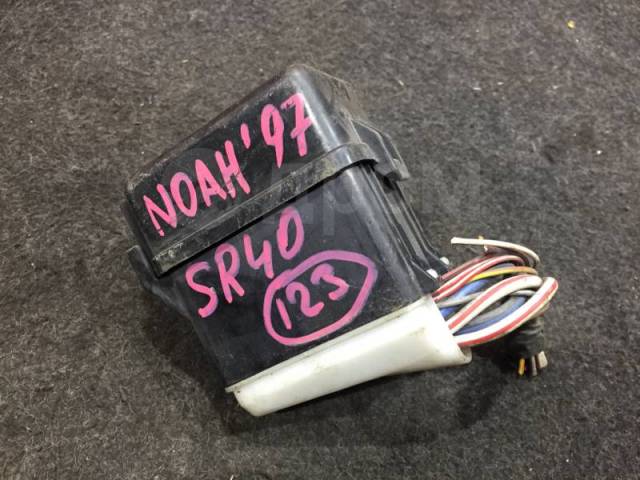 Купить Блок предохранителей Toyota Town Ace 2005 KR52 7K в Иркутске по цене: 2 0