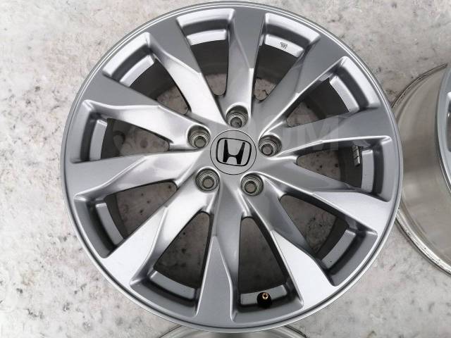 Honda. 7.0x18", 5x114.3, ET50 