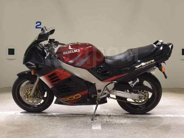 Suzuki RF 900R. 900. ., , ,  .     