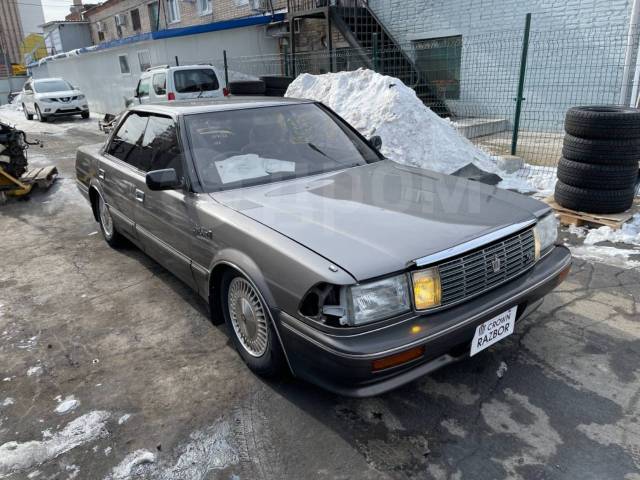 Toyota crown uzs131