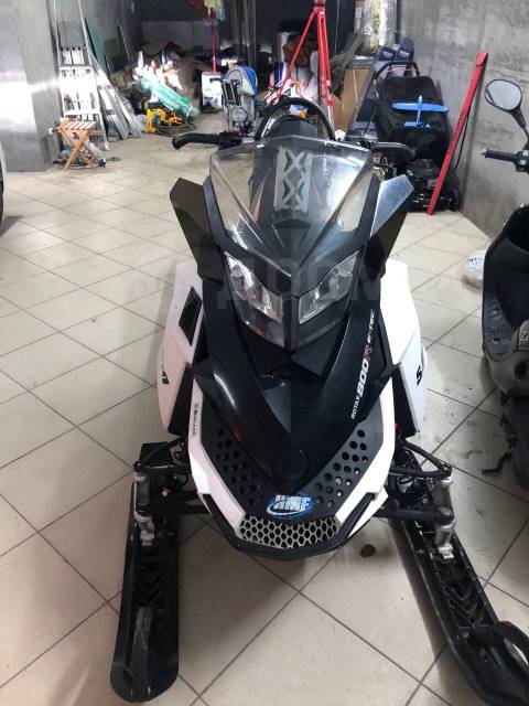 BRP Ski-Doo Summit. ,  ,   