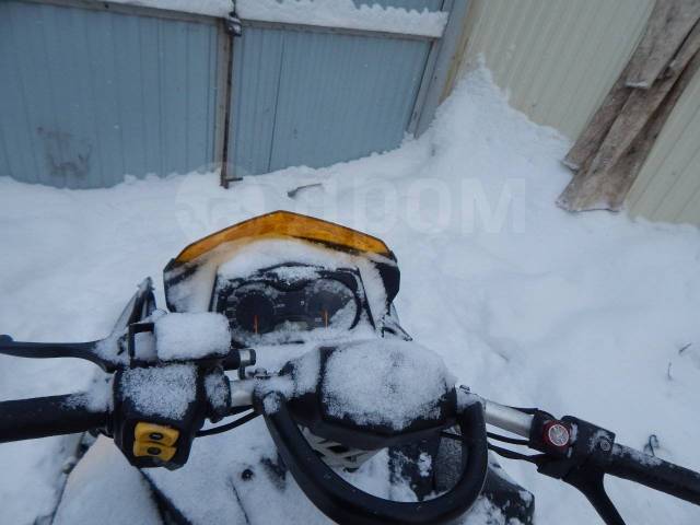 BRP Ski-Doo Summit Everest. ,   