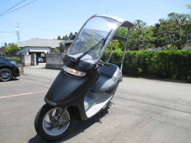 Скутер Honda cabina af33