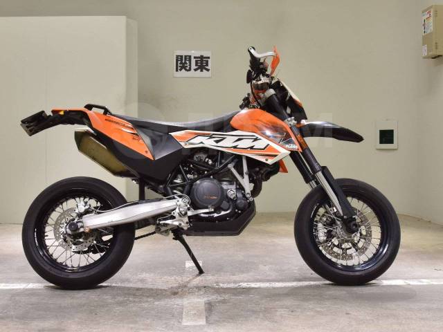 KTM 690 мотард