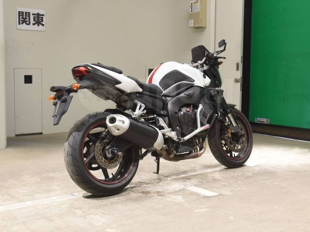 Yamaha FZ1-N. 1 000. ., , ,  .     