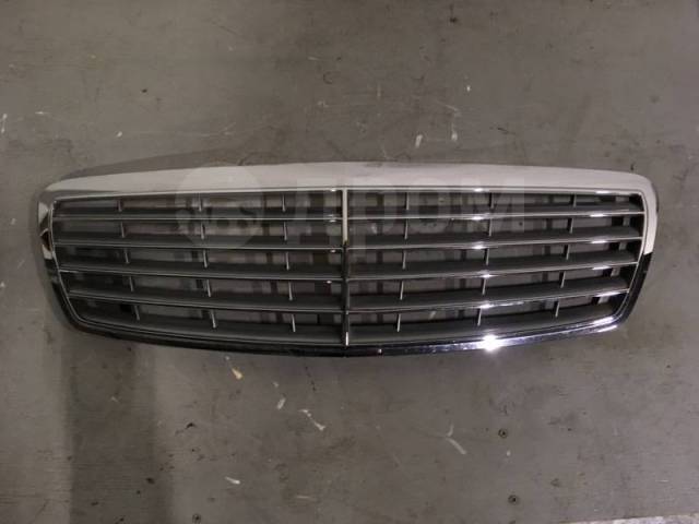 Купить GCP-211070-G Решётка радиатора AMG Look Glossy Black Var2 на Mercedes E к