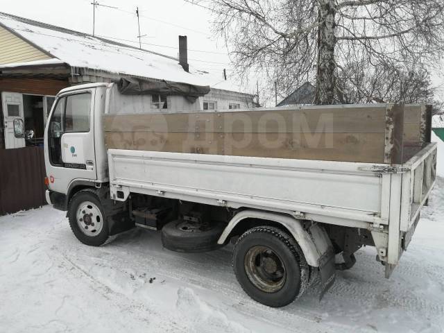 Самосвал nissan condor