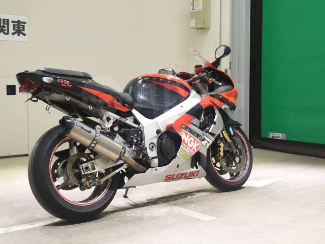 Suzuki GSX-R 1000. 1 000. ., ,  ,  .     