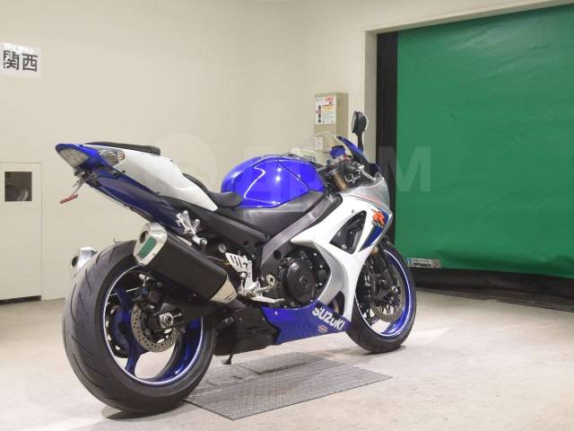 Suzuki GSX-R 1000. 1 000. ., ,  ,  .     