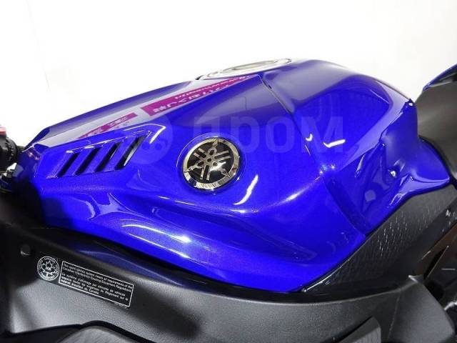 Yamaha YZF-R1. 1 000. ., , ,  .     