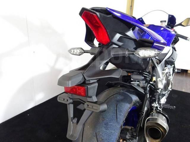 Yamaha YZF-R1. 1 000. ., , ,  .     