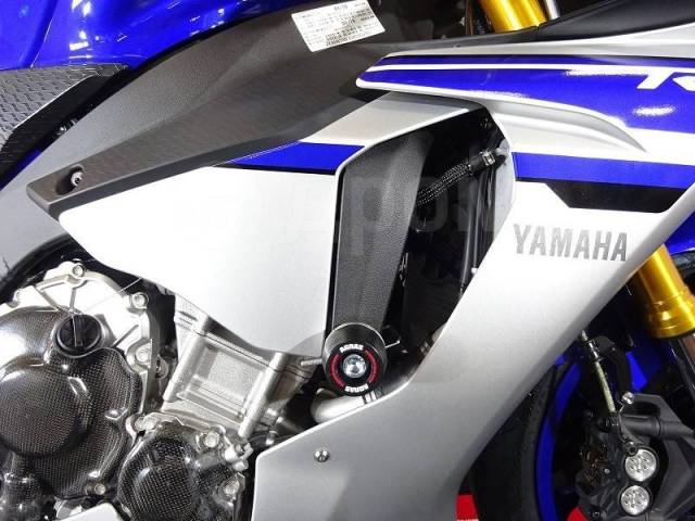 Yamaha YZF-R1. 1 000. ., , ,  .     