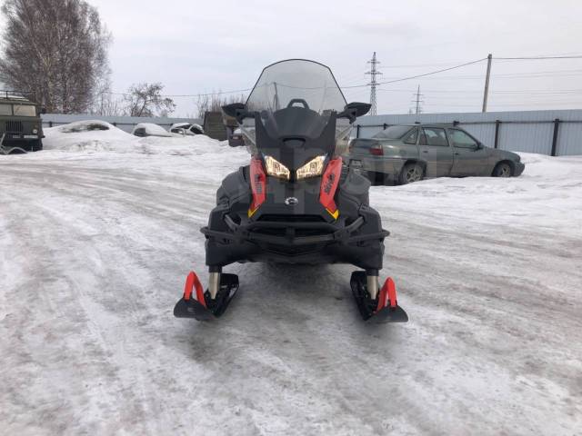 BRP Ski-Doo Skandic SWT. ,  ,   