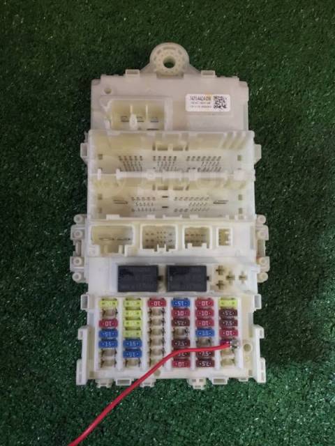 предохранитель бензонасоса хонда фит