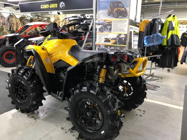 BRP Can-Am Renegade X MR 1000R. ,  \,  .     