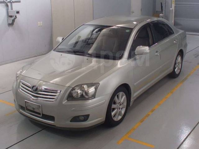 Toyota avensis azt251