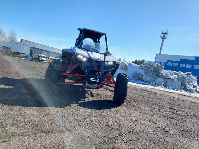 Polaris RZR XP 1000. ,  \,   