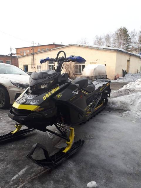 BRP Ski-Doo Summit. ,  ,   