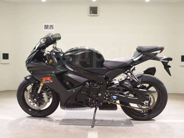 Suzuki GSX-R 750. 750. ., , ,  .     