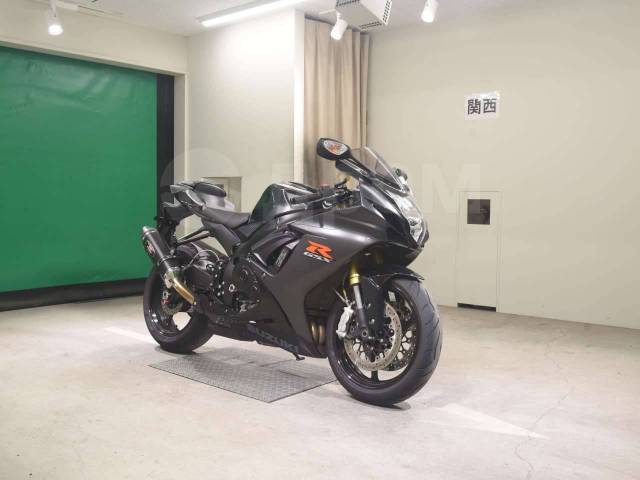 Suzuki GSX-R 750. 750. ., , ,  .     