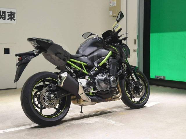 Kawasaki Z 900. 900. ., , ,  .     