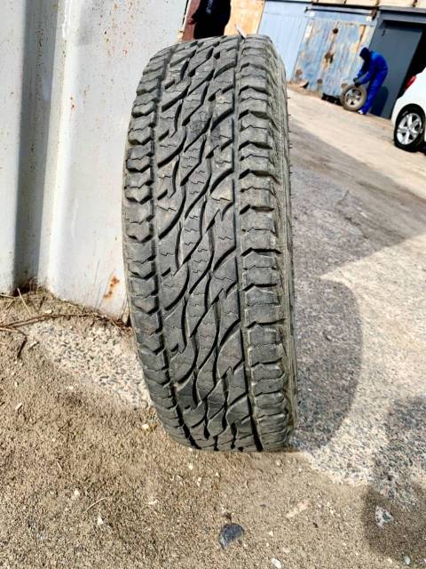 Bridgestone Dueler A/T, 205/70 R15, 15", 1 шт, 205 мм, 70 %, радиальный ...