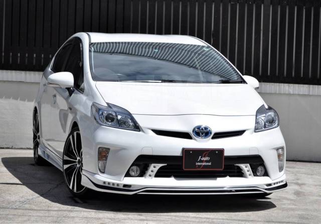 Купить бампер приус 20 тюнинг Купить Губа передняя "Rowen" Toyota Prius 30 (2012-2015г) в Улан-Удэ по цене: 7 
