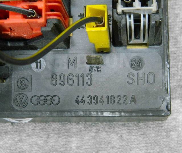 Ауди 90 блок предохранителей Купить Блок предохранителей Audi 80 B2 1.8 JN в Калуге по цене: 1 300 ₽ - частно