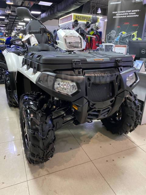 Polaris Sportsman XP 1000. ,  \,   