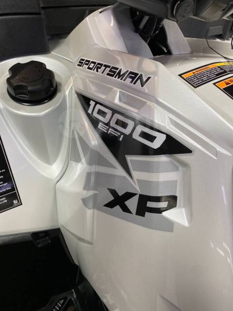 Polaris Sportsman XP 1000. ,  \,   