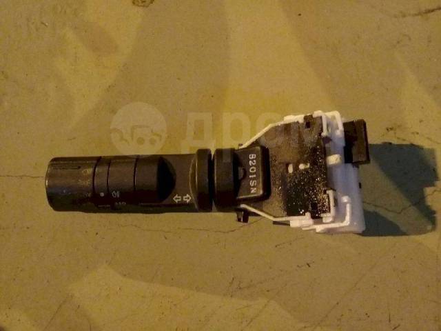 Купить Переключатель подрулевой (света-поворотников) Nissan Qashqai J10 ...