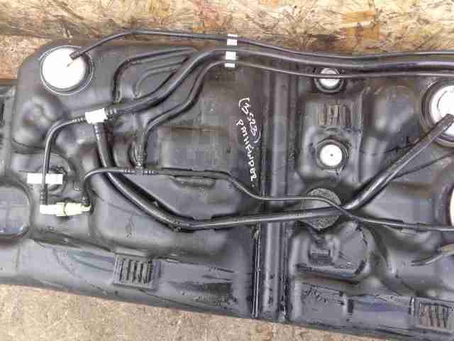 патфайндер r51топливо провод от бака бу купить. патфайндер бак. 5 дизель. 73994-eb30a. гайка топливной магистрали ниссан патфайндер.