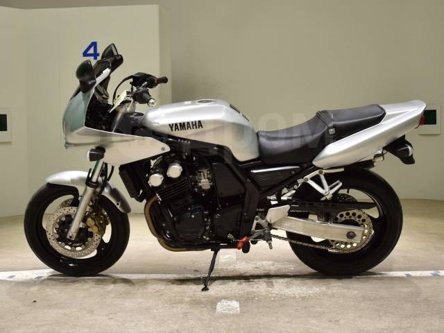 Yamaha FZ 400. 400. ., , ,  .     