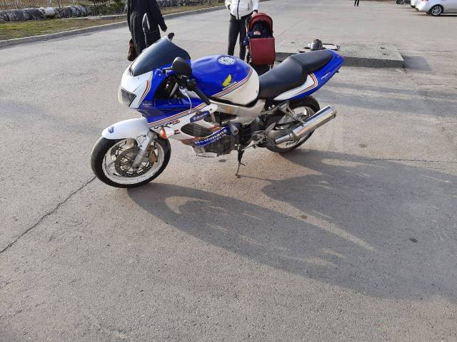 Honda VTR 1000F. 1 000. ., , ,   