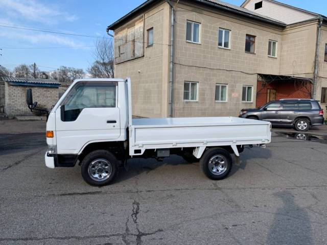 Toyota toyoace 4wd